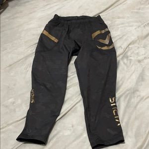 Men’s virus 3/4 tights small